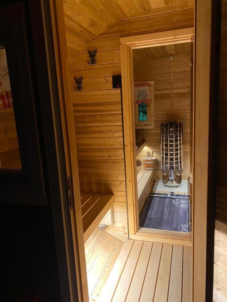 Gaestehaus Gaens - Ferienwohnung Schirgiswalde-Kirschau エクステリア 写真