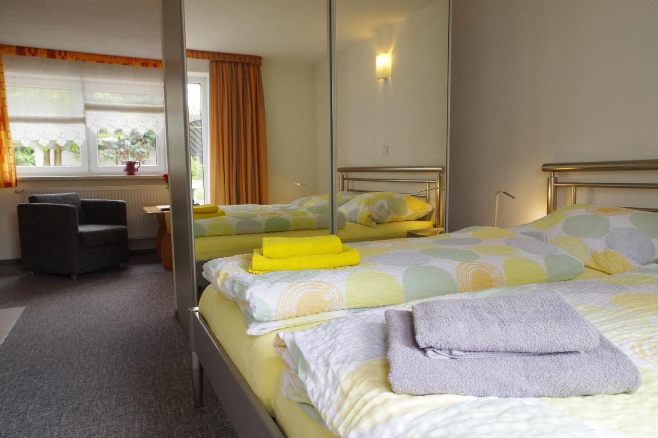 Gaestehaus Gaens - Ferienwohnung Schirgiswalde-Kirschau エクステリア 写真