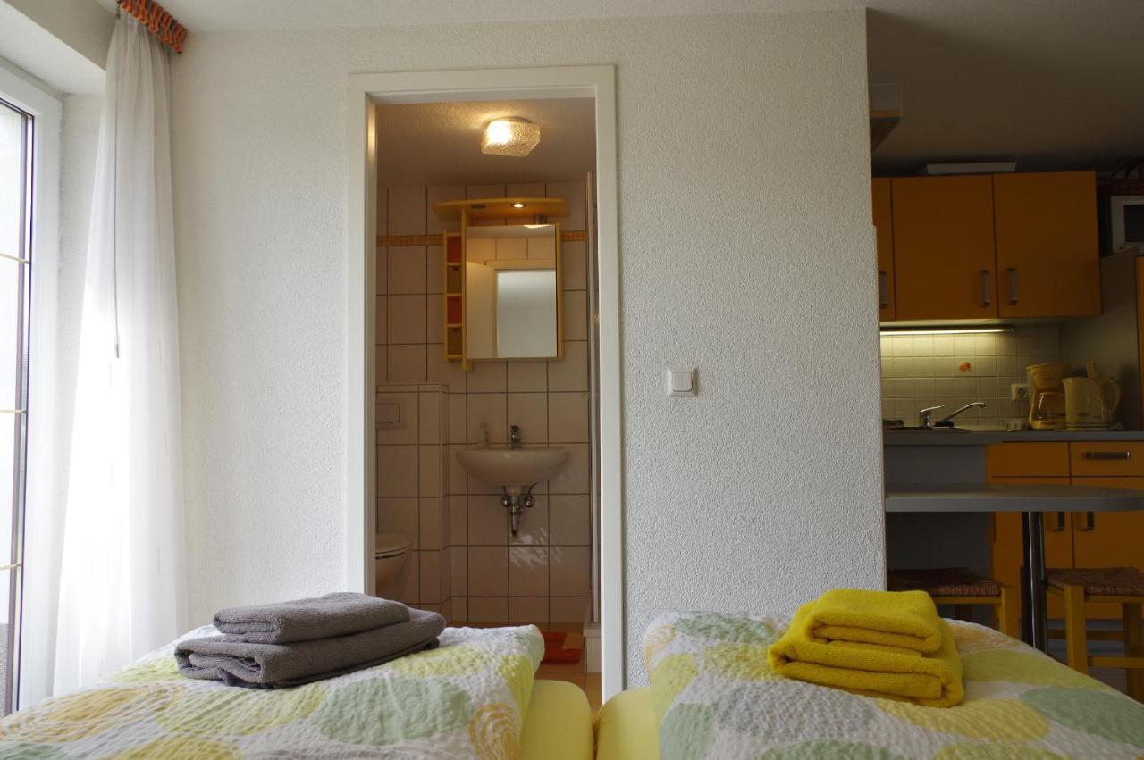 Gaestehaus Gaens - Ferienwohnung Schirgiswalde-Kirschau エクステリア 写真